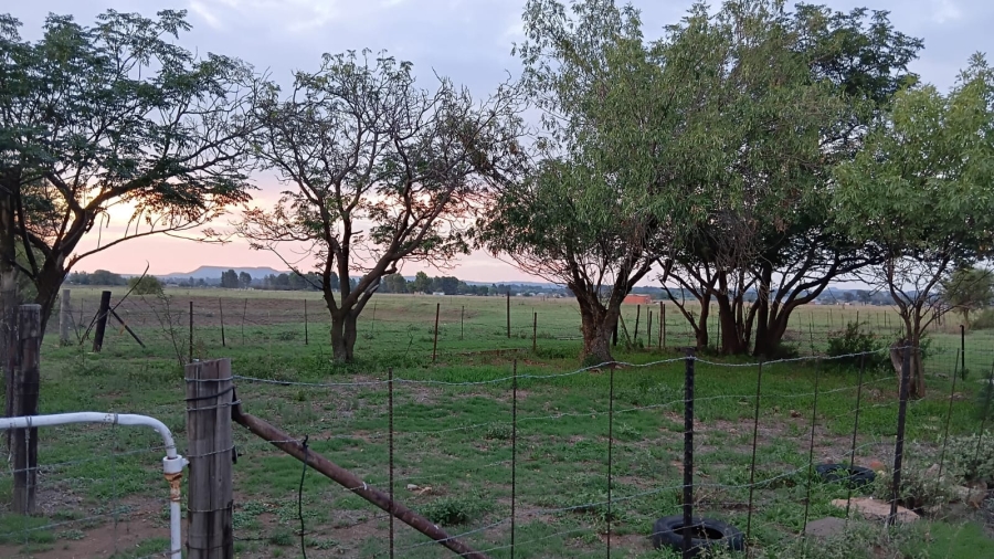 4 Bedroom Property for Sale in Bloemdal Free State